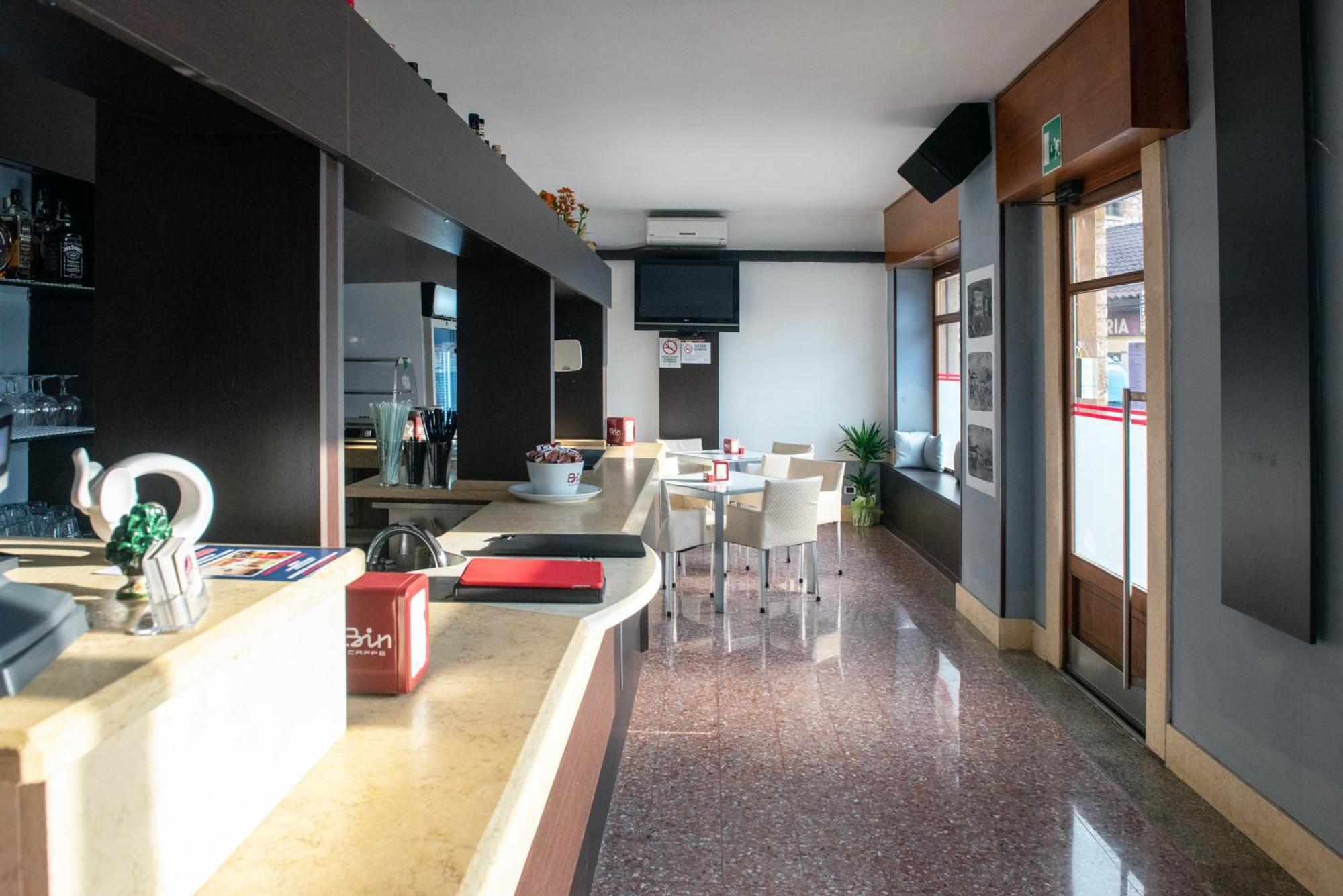Albergo Alla Cesa Фельтре Екстер'єр фото